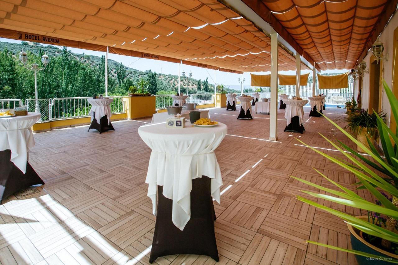 Hotel Avenida Beas de Segura Exteriör bild