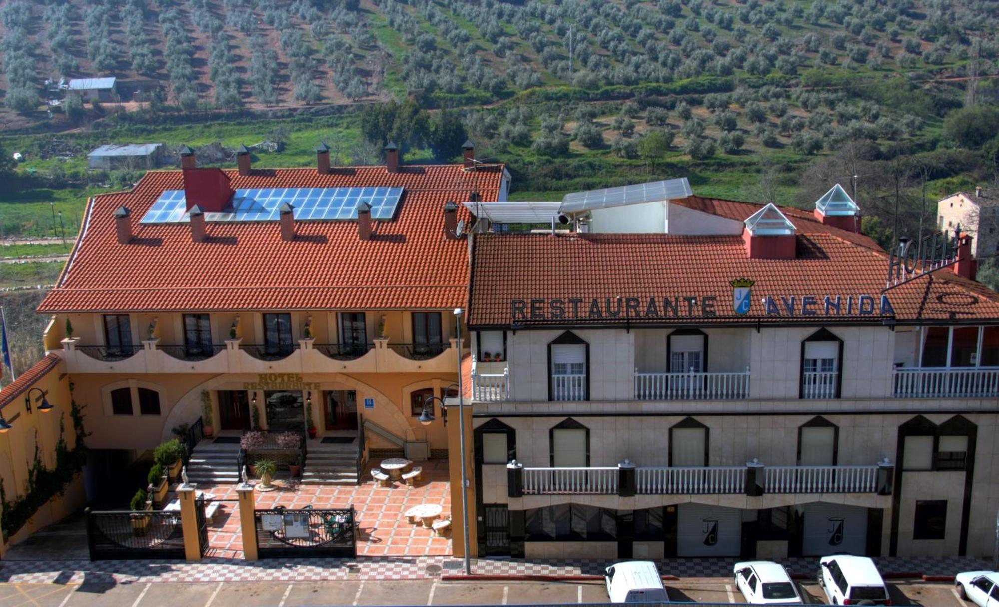 Hotel Avenida Beas de Segura Exteriör bild